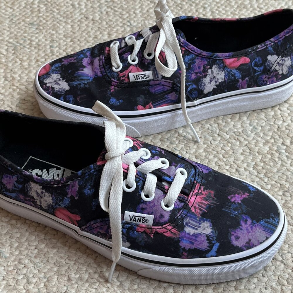 Vans Warped Floral Women's Size 7 Black Multicolor Canvas Sneaker Shoes 500714